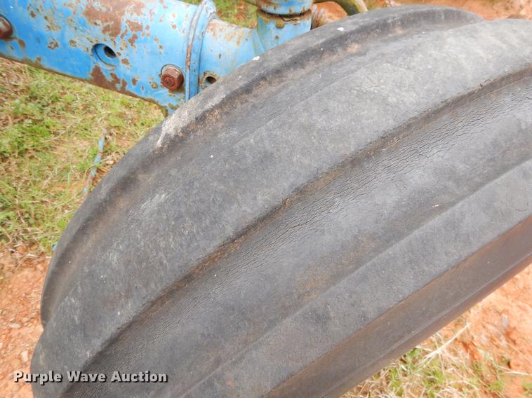 image for item DC0210 Ford 9600 tractor