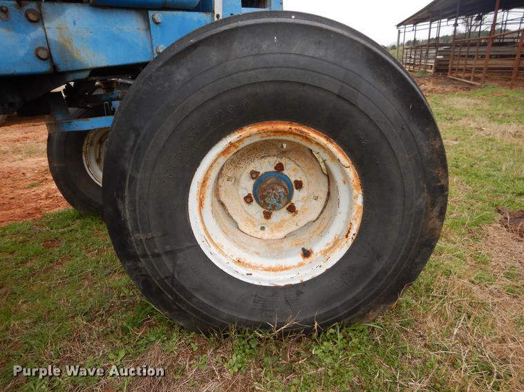 image for item DC0210 Ford 9600 tractor