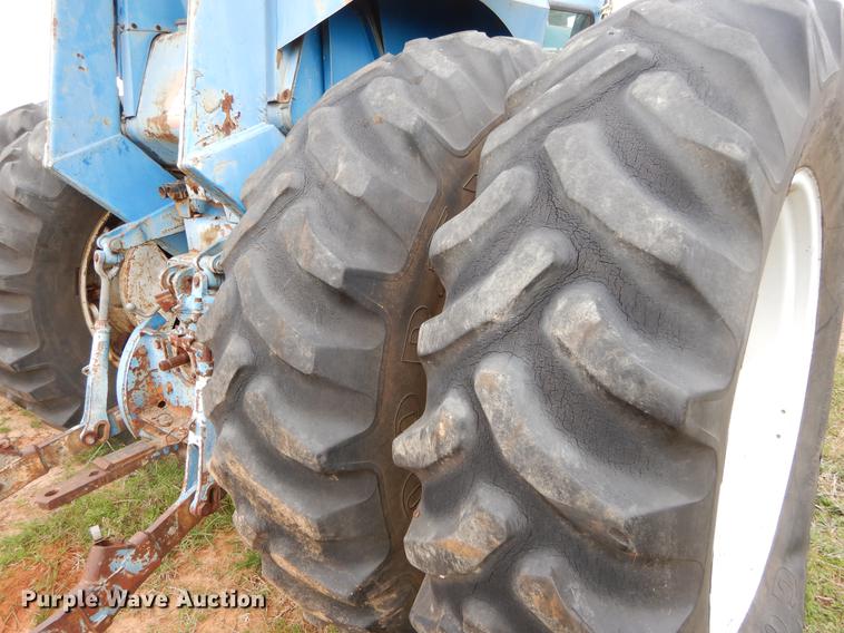 image for item DC0210 Ford 9600 tractor