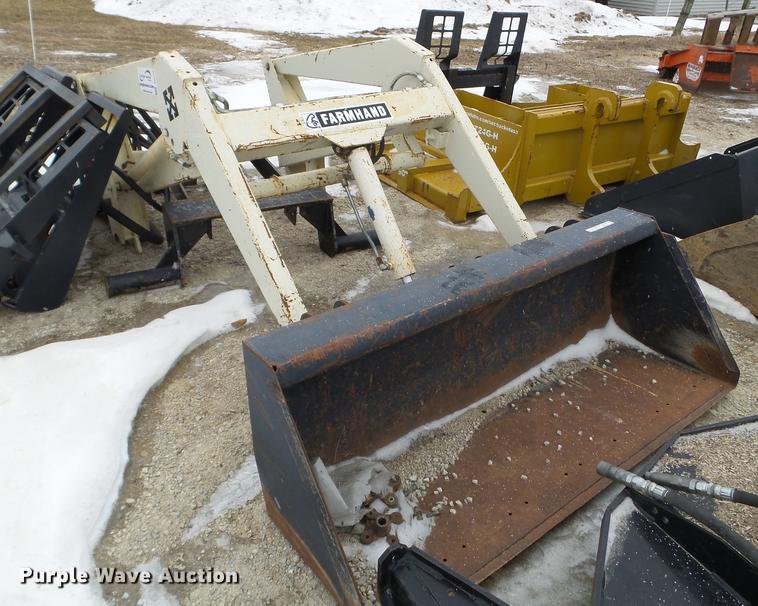 image for item DC1242 AGCO 2 loader