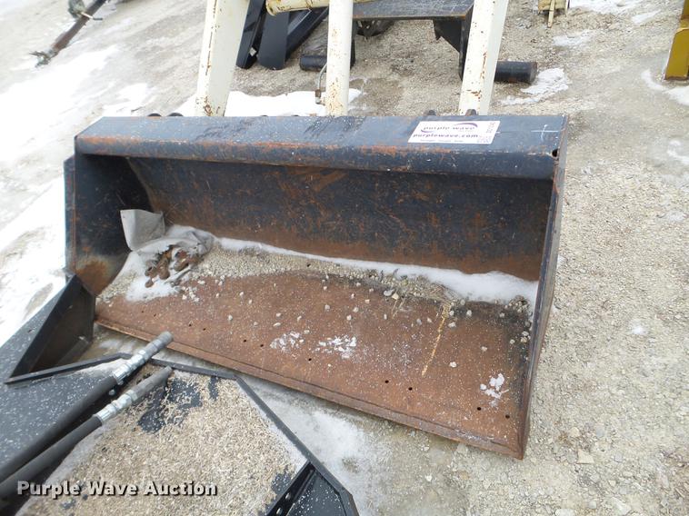 image for item DC1242 AGCO 2 loader