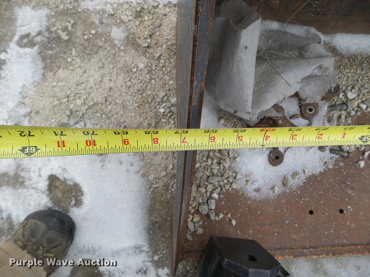 image for item DC1242 AGCO 2 loader