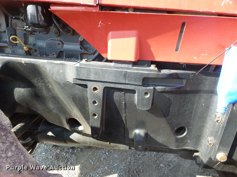 image for item DD2355 2004 Case IH MX285 MFWD tractor