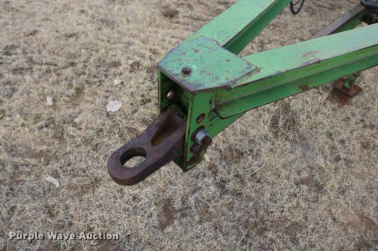 image for item DD5981 John Deere 1600 chisel