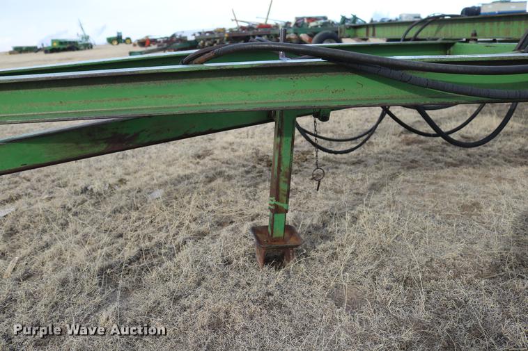 image for item DD5981 John Deere 1600 chisel