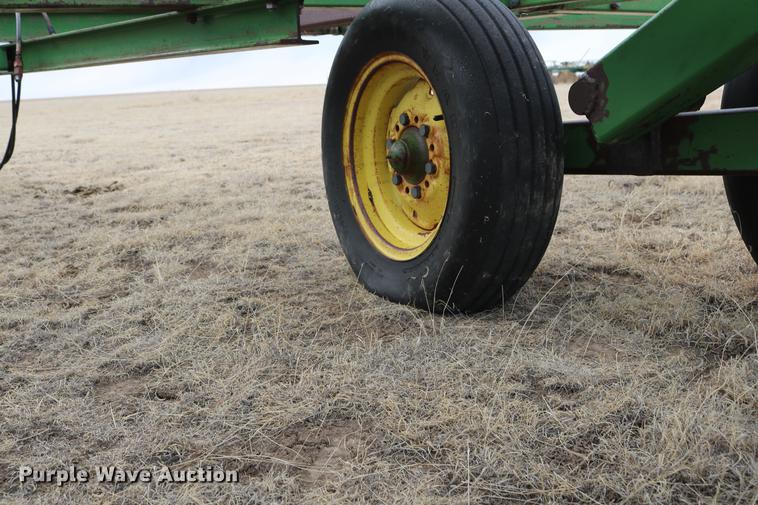 image for item DD5981 John Deere 1600 chisel