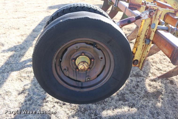 image for item DD5985 Roll-a-cone V-ripper