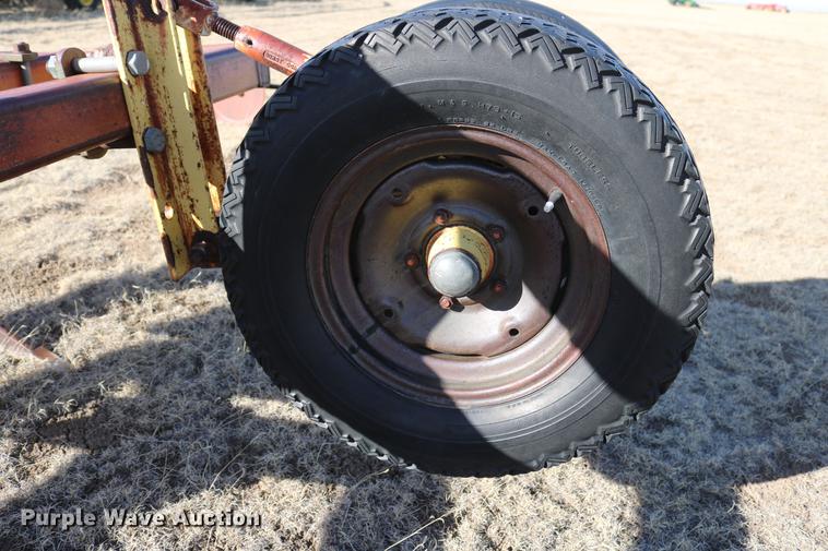 image for item DD5985 Roll-a-cone V-ripper