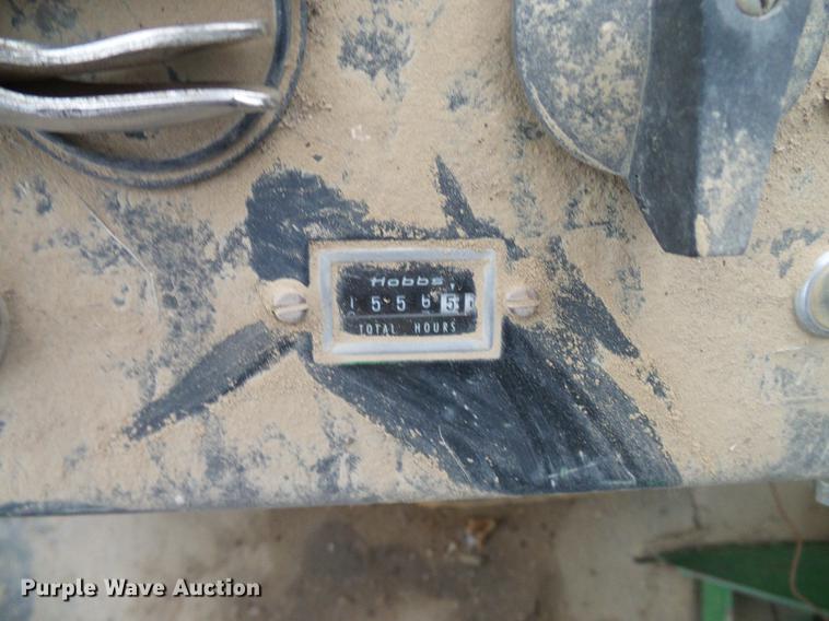 image for item DD5988 1979 John Deere 2280 windrower