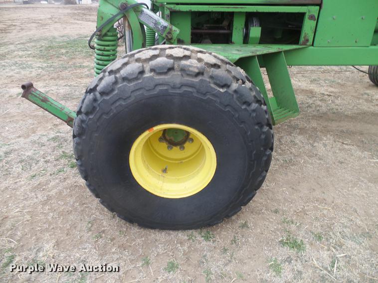 image for item DD5988 1979 John Deere 2280 windrower