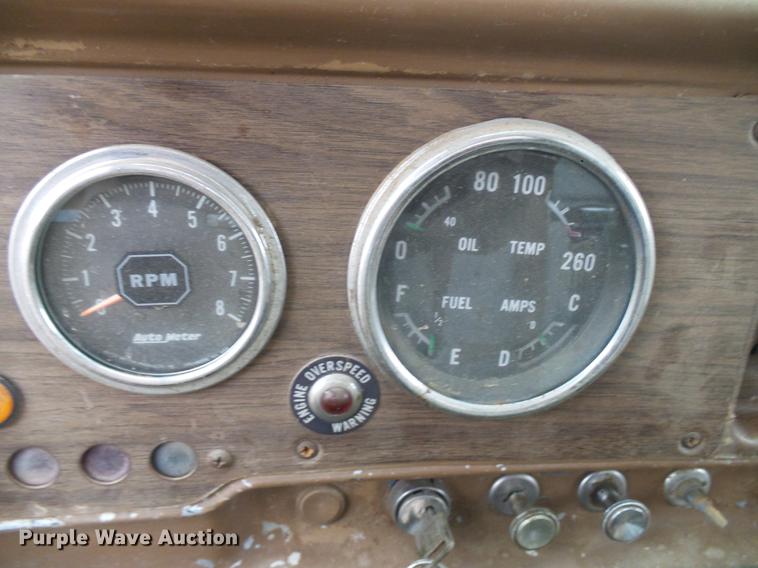 image for item DD5990 1979 Chevrolet C80 grain truck