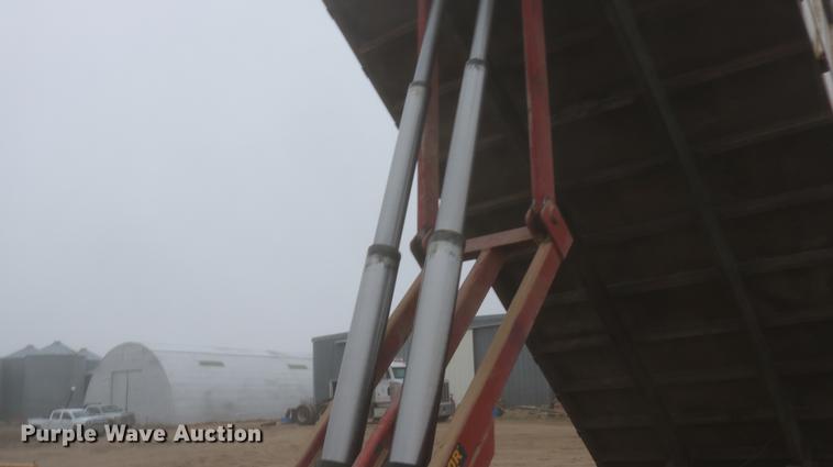 image for item DD5990 1979 Chevrolet C80 grain truck