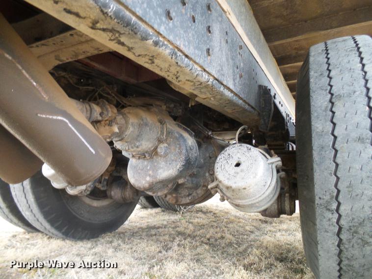 image for item DD5990 1979 Chevrolet C80 grain truck