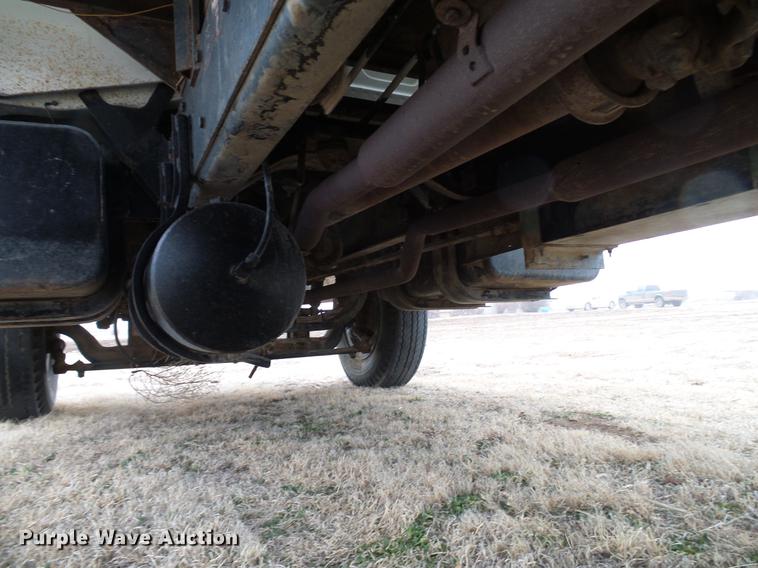 image for item DD5990 1979 Chevrolet C80 grain truck