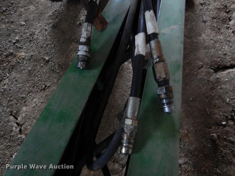 image for item DE6005 John Deere 7240 no-till planter