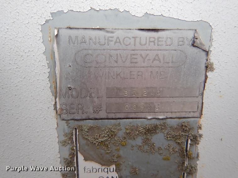 image for item DE6009 1985 Ford 8000 tender truck