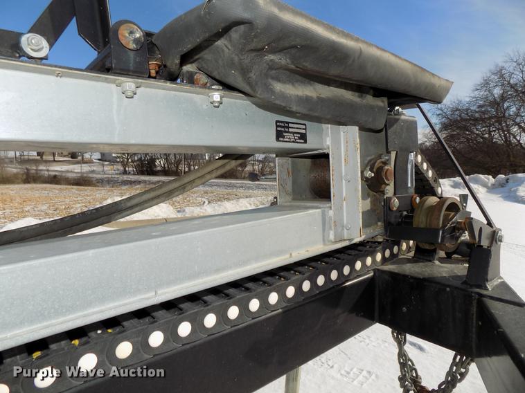 image for item DE7588 2009 Par-Kan PK336265 seed tender trailer