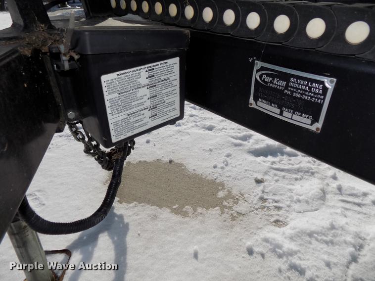 image for item DE7588 2009 Par-Kan PK336265 seed tender trailer