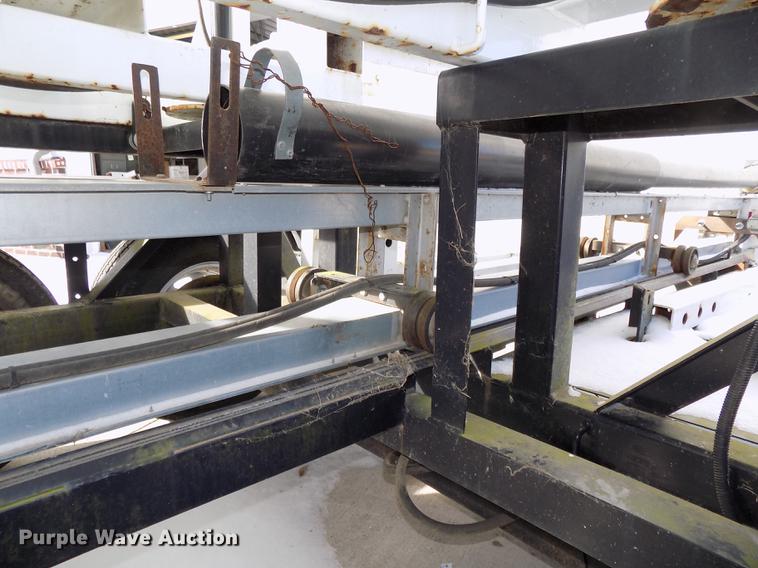 image for item DE7588 2009 Par-Kan PK336265 seed tender trailer