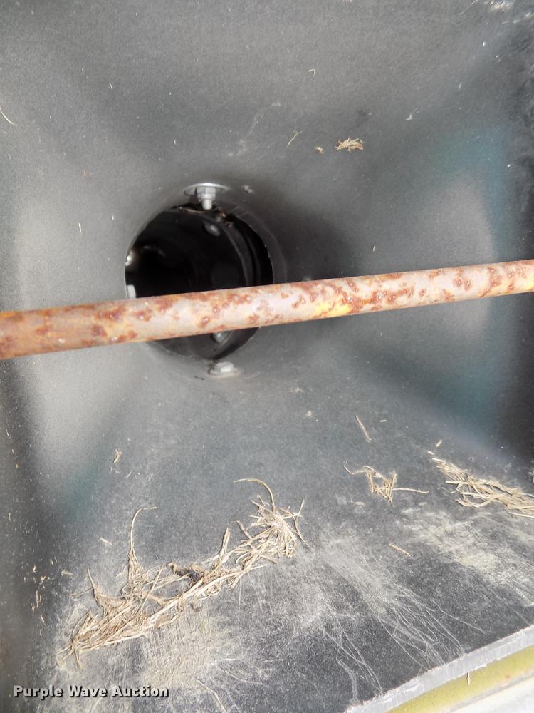 image for item DE7588 2009 Par-Kan PK336265 seed tender trailer