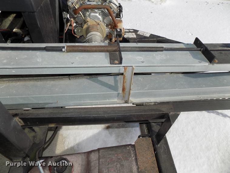 image for item DE7588 2009 Par-Kan PK336265 seed tender trailer