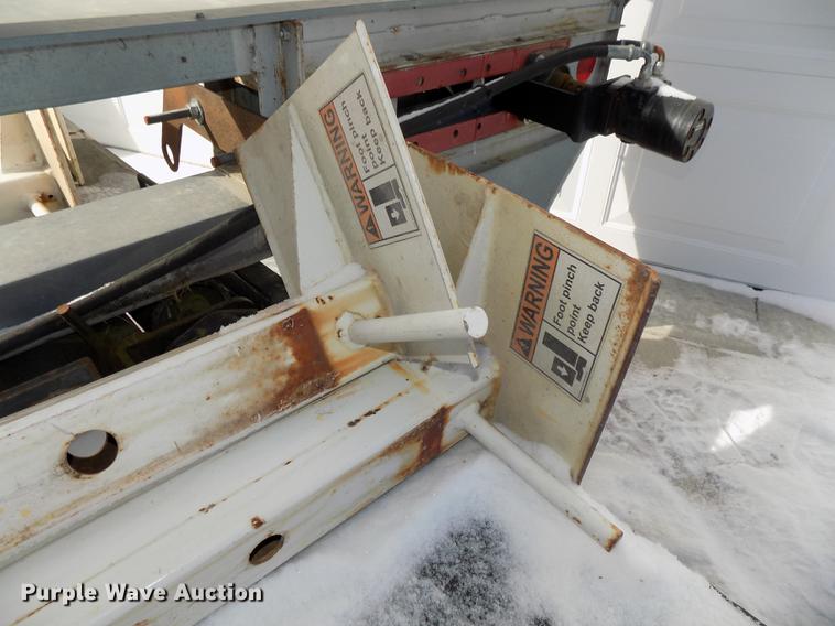 image for item DE7588 2009 Par-Kan PK336265 seed tender trailer