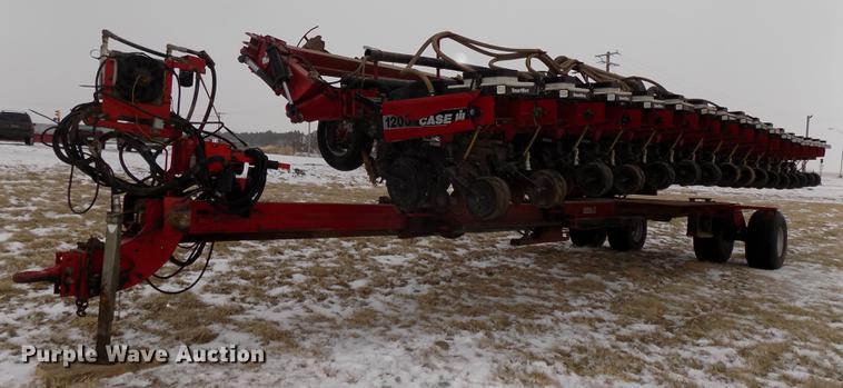 image for item DE7596 2004 Case IH 1200 no-till planter