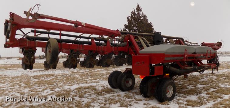 image for item DE7596 2004 Case IH 1200 no-till planter