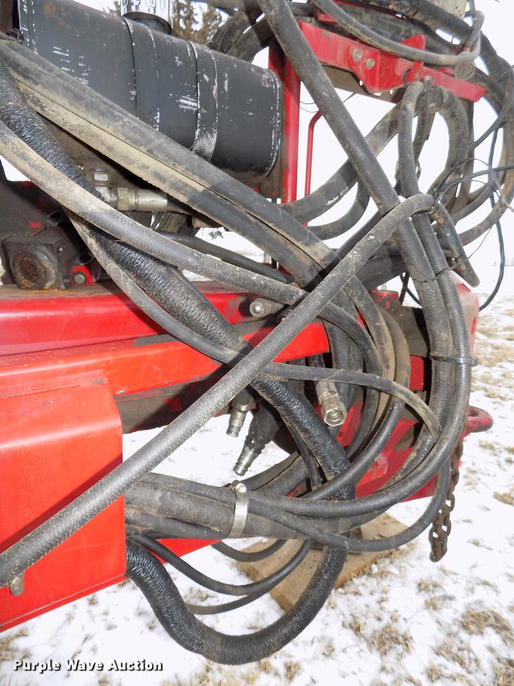 image for item DE7596 2004 Case IH 1200 no-till planter