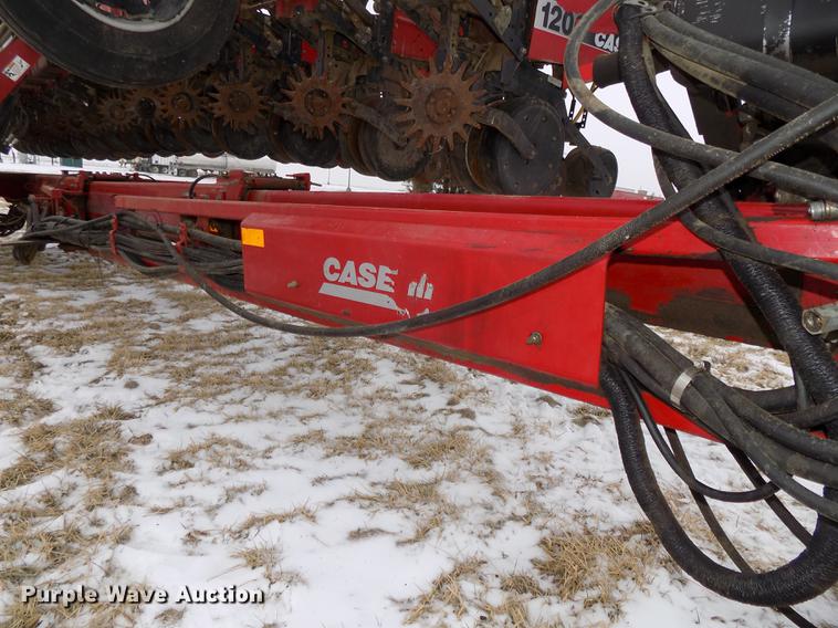 image for item DE7596 2004 Case IH 1200 no-till planter