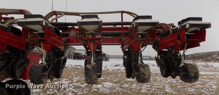 image for item DE7596 2004 Case IH 1200 no-till planter