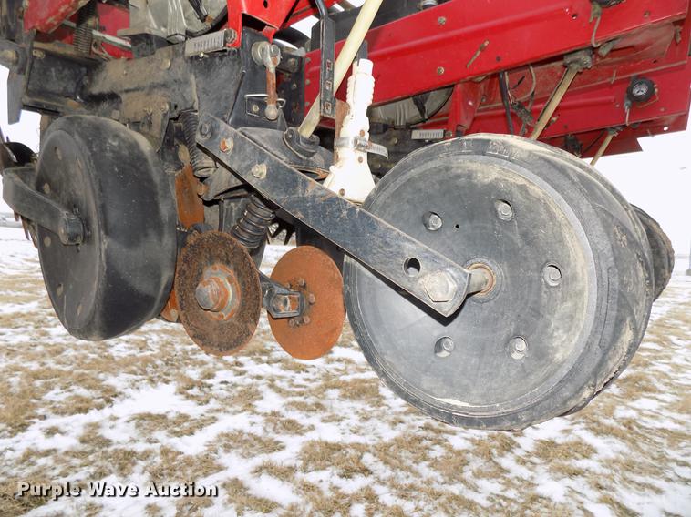 image for item DE7596 2004 Case IH 1200 no-till planter
