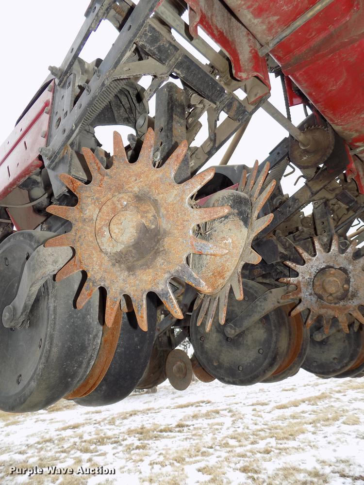 image for item DE7596 2004 Case IH 1200 no-till planter