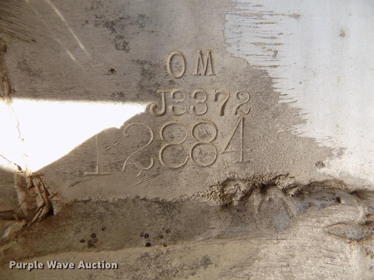 image for item DF2839 1956 Fruehauf tank trailer