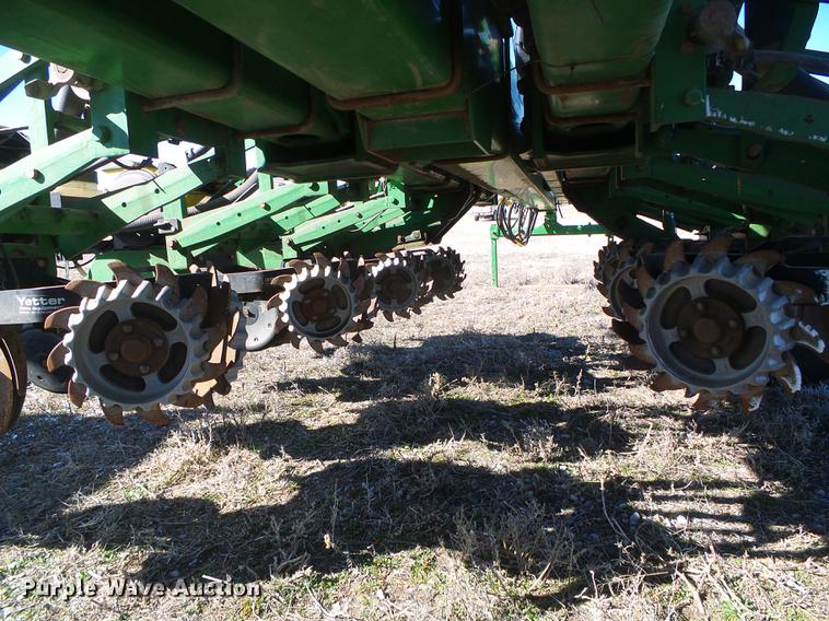 image for item DF2949 2007 John Deere 1770NT no-till planter