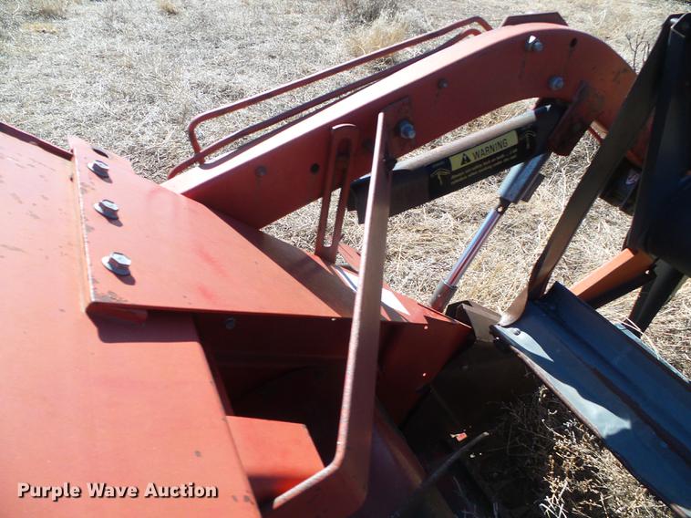 image for item DF2952 1983 Case IH 1480 combine