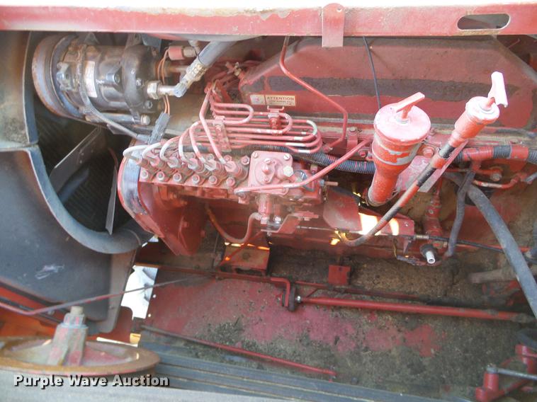 image for item DF2953 1997 Case IH 2188 combine