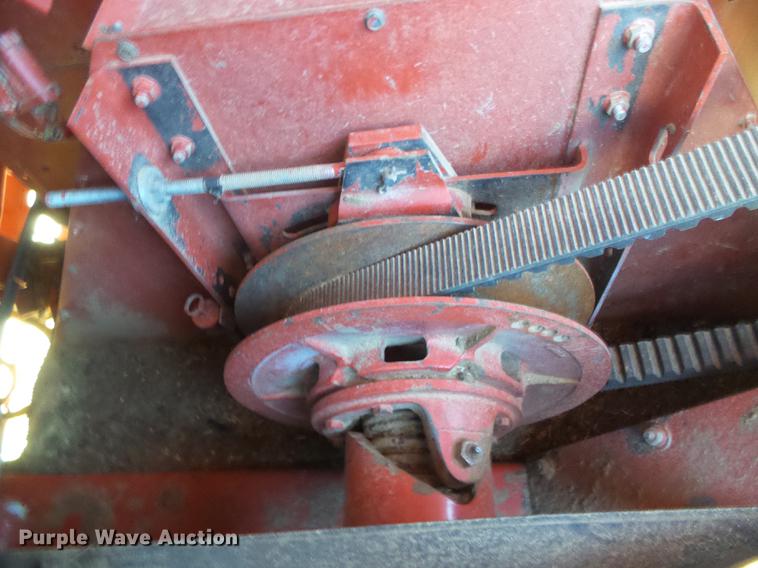 image for item DF2953 1997 Case IH 2188 combine