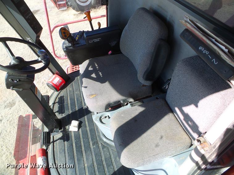 image for item DF2953 1997 Case IH 2188 combine