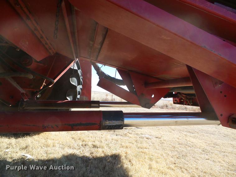 image for item DF2953 1997 Case IH 2188 combine