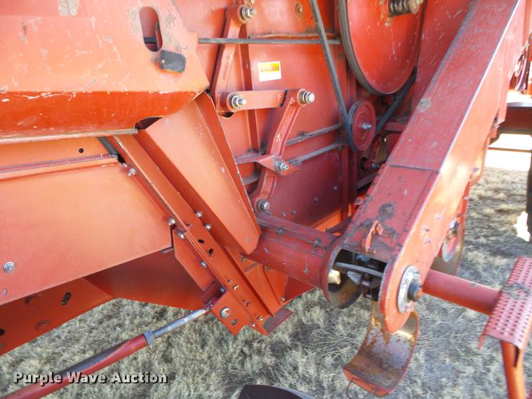 image for item DF2953 1997 Case IH 2188 combine
