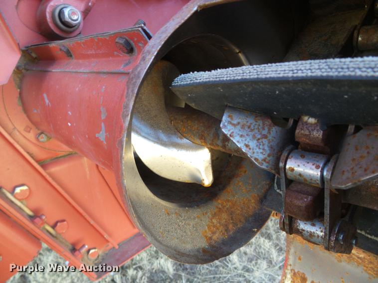 image for item DF2953 1997 Case IH 2188 combine