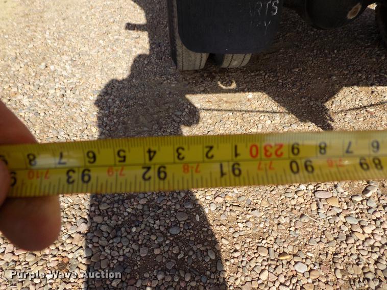 image for item DY9228 1968 International Loadstar CO1700 grain truck