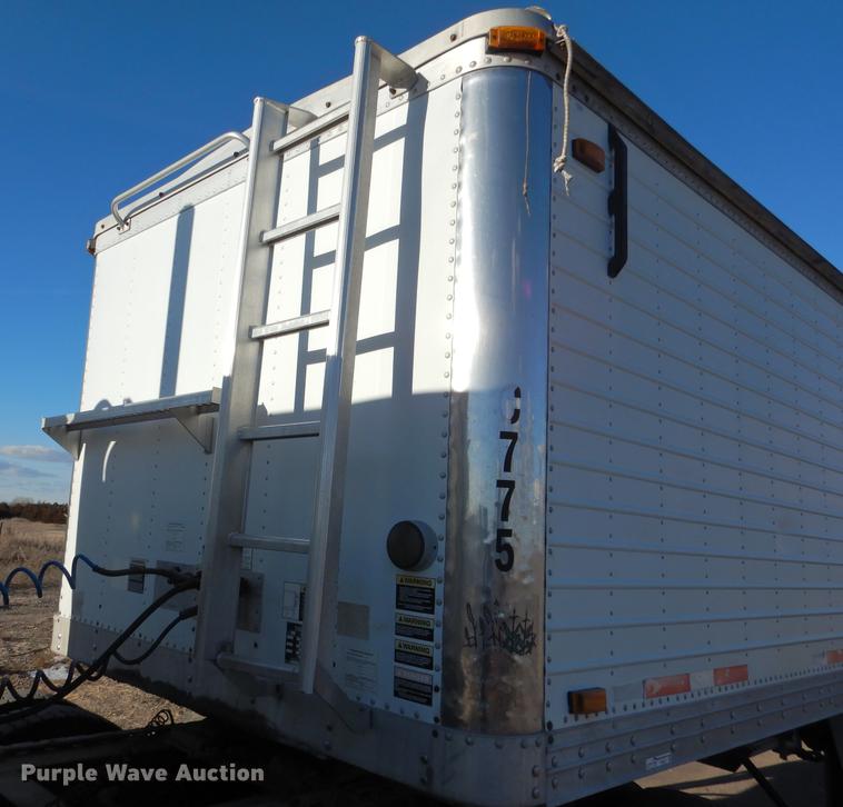 image for item FA9257 2000 Timpte double hopper bottom grain trailer