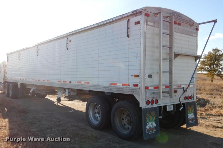 image for item FA9257 2000 Timpte double hopper bottom grain trailer