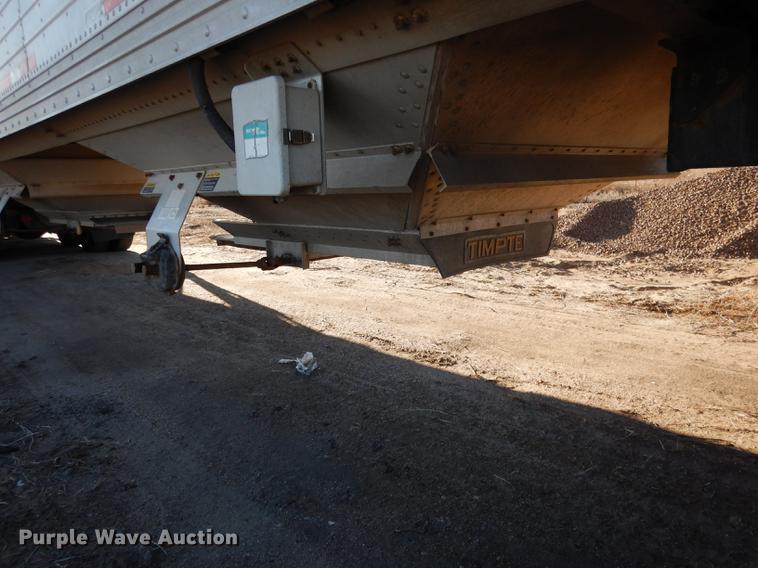 image for item FA9257 2000 Timpte double hopper bottom grain trailer