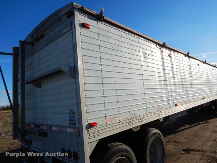 image for item FA9257 2000 Timpte double hopper bottom grain trailer