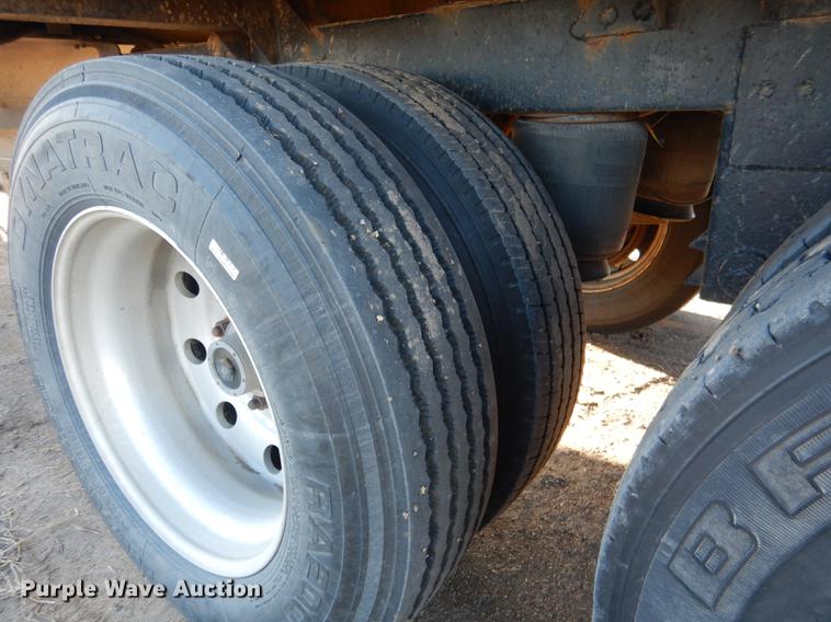 image for item FA9257 2000 Timpte double hopper bottom grain trailer