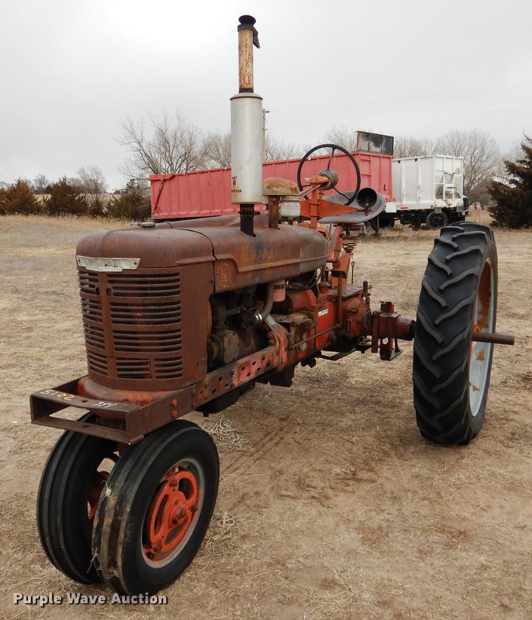 image for item FA9258 Farmall H tractor