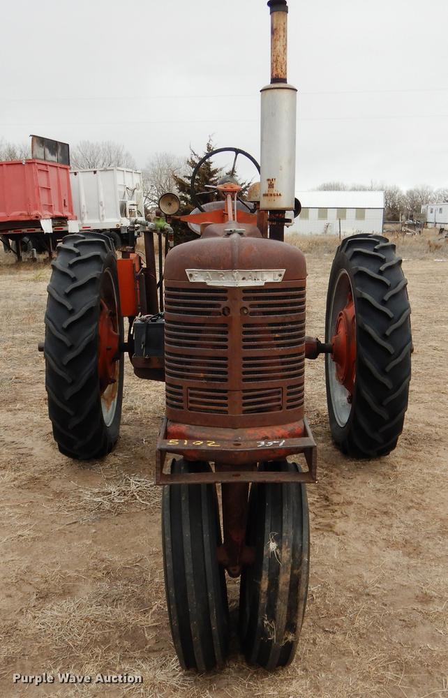 image for item FA9258 Farmall H tractor